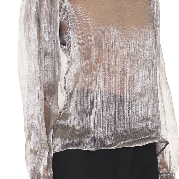 Amazing look! - Picture 2 of 3